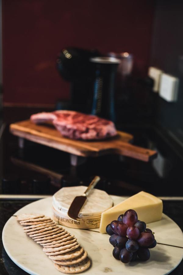 The Cash Butcher - Classy & Centrally Located Ballarat Exterior foto